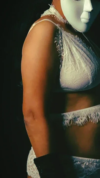 Desi Wifes Secret Strip - Youll Want the Full Part