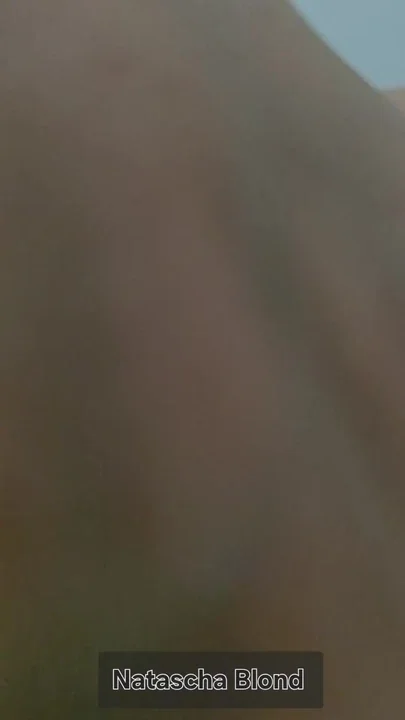Masturbating vibrator and pussy licking Clip 2