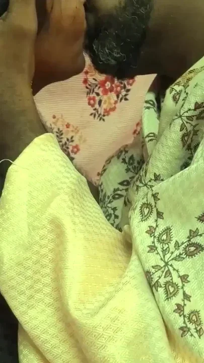 Indian Swamiji Fucks her Devotee Clip 1