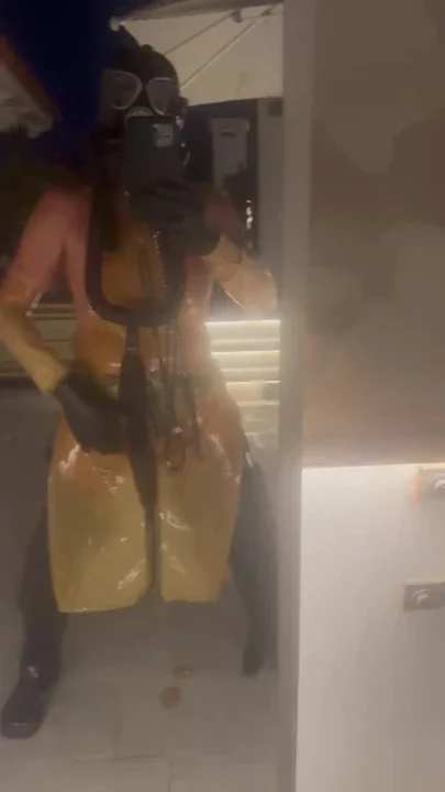 Rubber slave