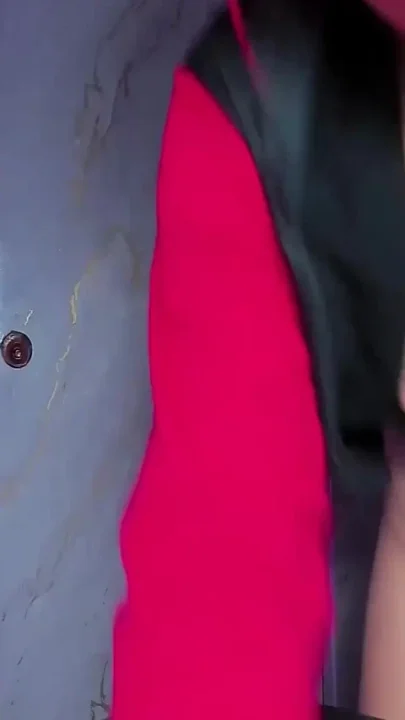 She Screams to Be Fucked Harder