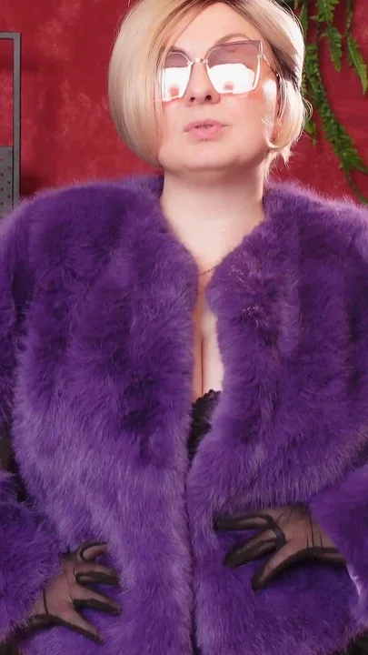 Hot Fur Coat Collection - Part 2 Fetish MILF Arya Grander