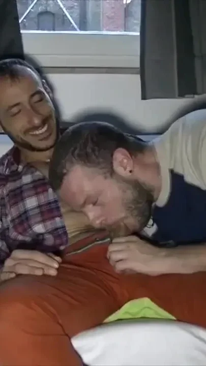 Dani fucked bareback by El U Shaim