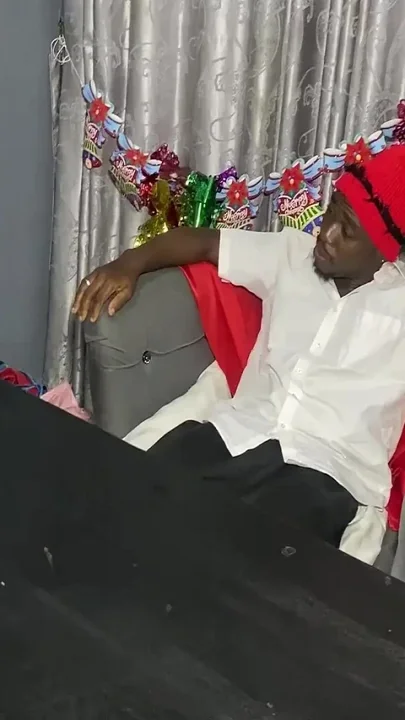 Big Ass Student Fucks BBC Teacher in Office as Early Xmas Gift for a Pass
