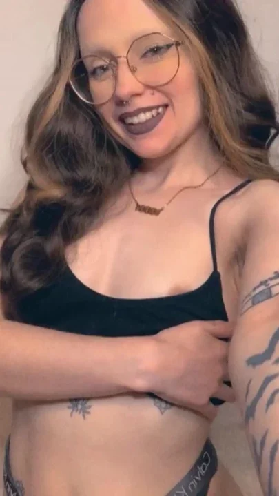 Use Spookybarbiegrl as Cum Tribute
