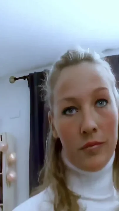 Blonde Babe Loves to Suck Dicks