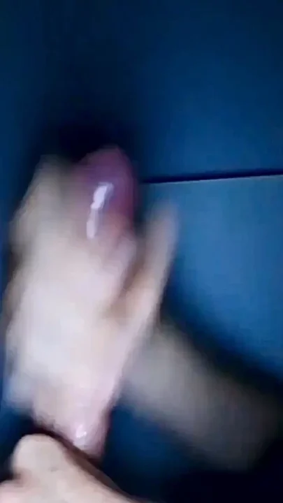 18 teen boy big cumshots
