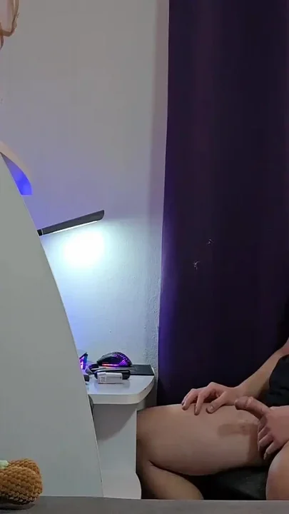 Horny Big Dick Guy - Morning Masturbation Loud Orgasm and Massive Cumshot