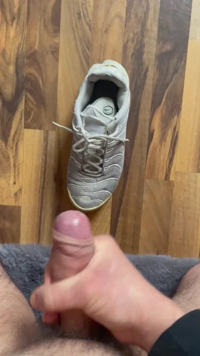 Cum on my Used TNs