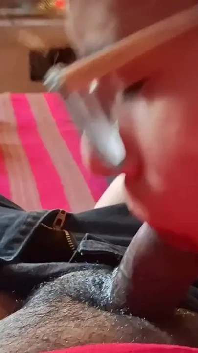 Blowjob to my big mature boyfriend Clip 1