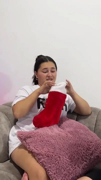 My Stepsister Gets Horny After Receiving My Huge Cock as a Christmas Present We