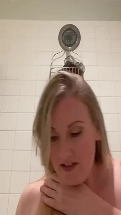 I Get Insanely Messy with Shaving Cream