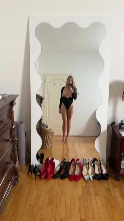 My huge tits on full display what would you type right now