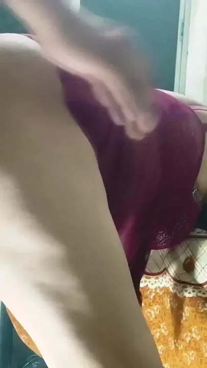 DESI STEP SISTER Clip 3