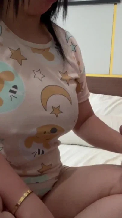 Fucked an Arab Employee to Give Her a Promotion