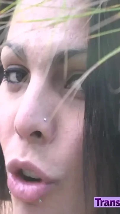Pretty amateur trans girl gets her groove on