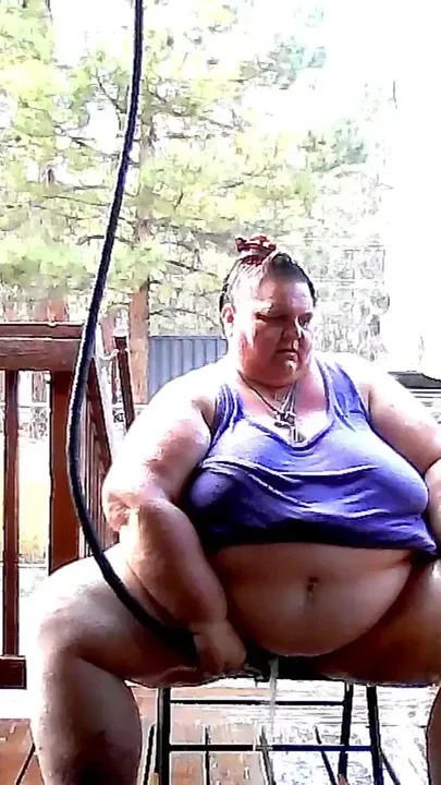 1 more full shower in the hose pt 2 Clip 3