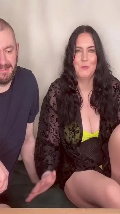 Miss Ffw Unboxes Her New Toys with Fb