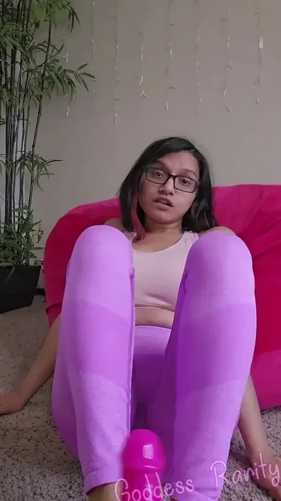 Goddess Rarity uses her feet to be mean to you Clip 1