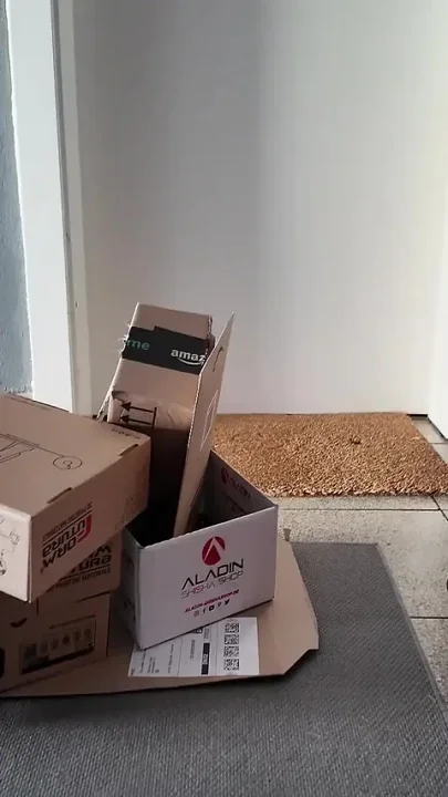 Nylon Cardboard Crush