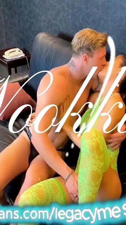 Big Cock Mistress Dominates Her Big Ass Bottom Slave and Use All His Holes