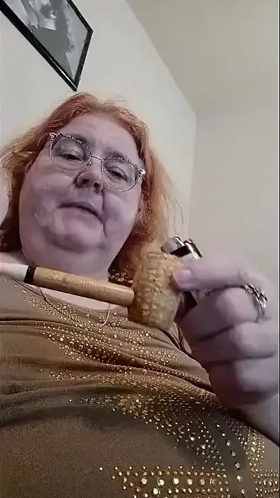 Nv Smokes Corncob Pipe