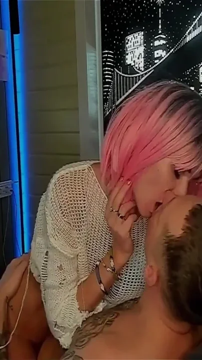 My Girlfriend Loves When I Cum Inside Her Pussy After Good Riding on the Chair