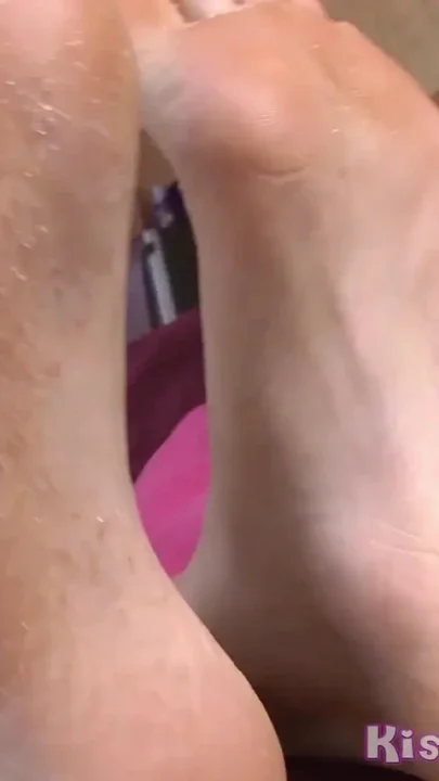 Dirty foot fetish with pretty petite 18 year old
