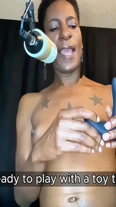 Anal Play in a Video Chatroom