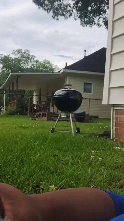 Mitchell Clayton aka Mr Majic aka Chef Clayton's relaxing Friday outside Clip 1