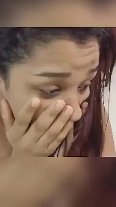 My Friend Arrives From Miami and I Receive Her at My House in Exchange for Sex