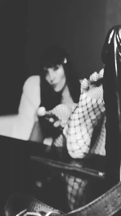 Foot fetish dominatrix hot black and white high heels goddess brunette MILF