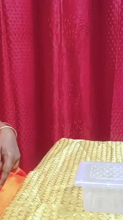 Lady doctor giving treatment for a impotent guy in her style and gave a nice
