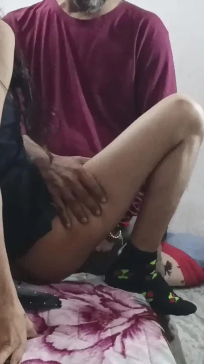 18 years old girl sucking stepfather hindi audio Clip 2