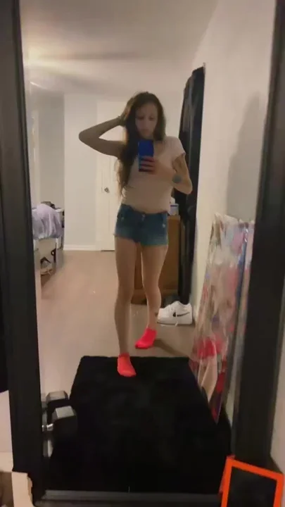 petite white slut wants big cock to fill her small tight pussy
