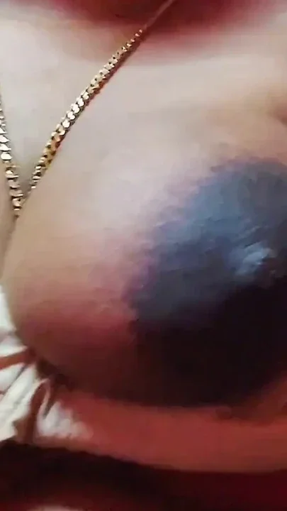 Boss gets sex with his sexy employee in home Clip 1