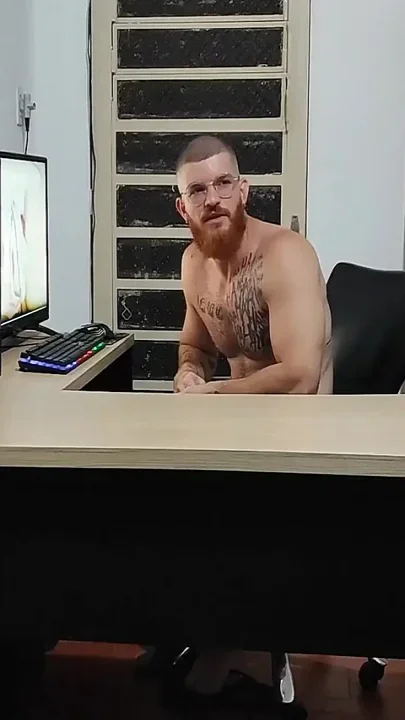 Backstage Fucking Hardcore with Hot Ass in the Fur
