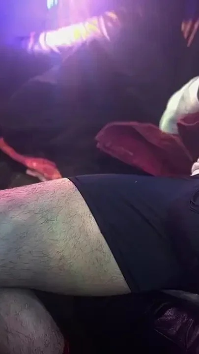 I Shave My Stepuncle and Give Him a Handjob