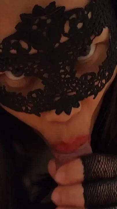 Asian Queen Play Time
