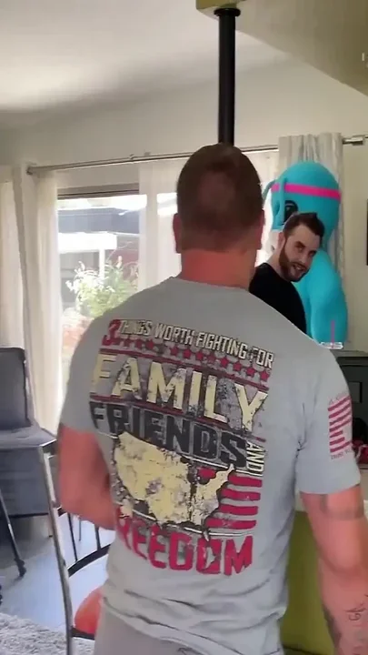 MMF Bi Fuck Thick Beefcake Maximus Kelly