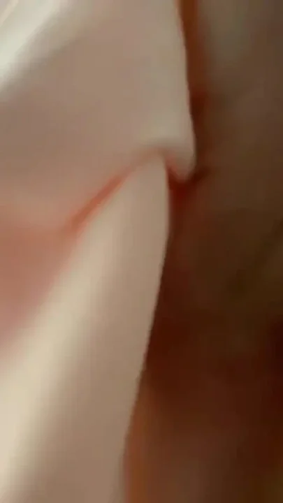 Omg His Dick Cumming on My Ass He Did This to Me on the Fucking Subway