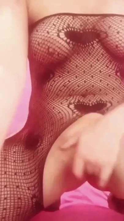 Celine the whore of Tizi Ouazou with her sexy ass wants a cock back Clip 1