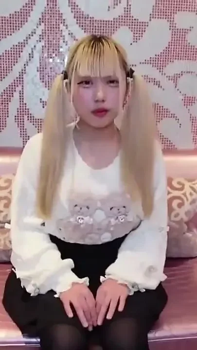 Asian Angel 25495
