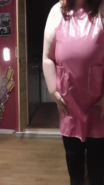 In the Rubber Apron I Flatten the Slippers
