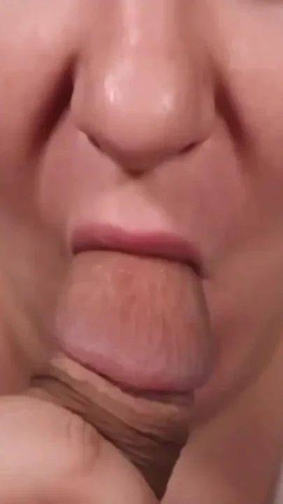 Close up Blowjob with Cum in Mouth