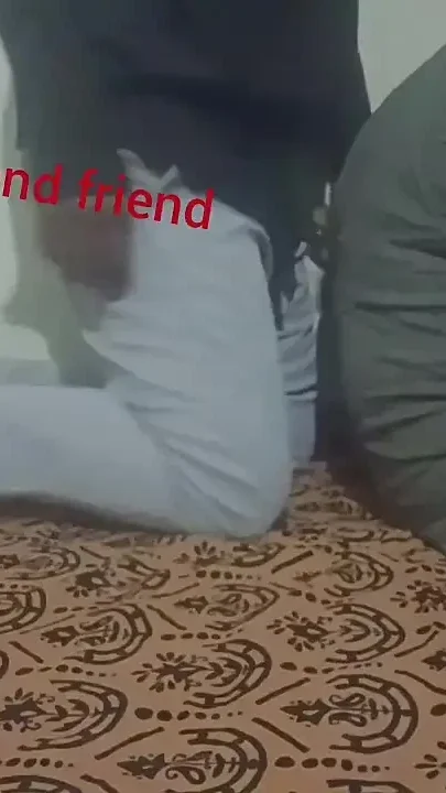 Meena Bhabhi Enjoying Romantice Sex with Husband Friend