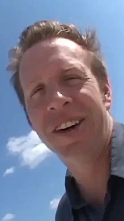 Met on the Beach and Fucked in the Hotel