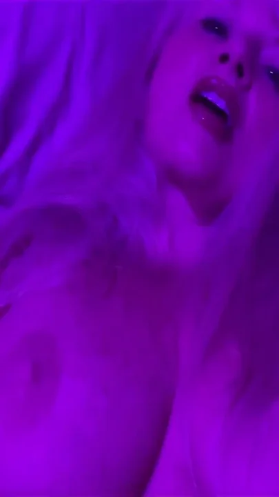 Milfy Masturbation