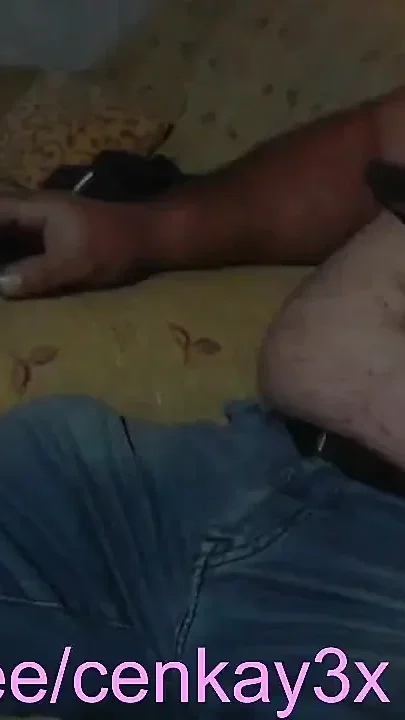 Horny Bear Is on Live