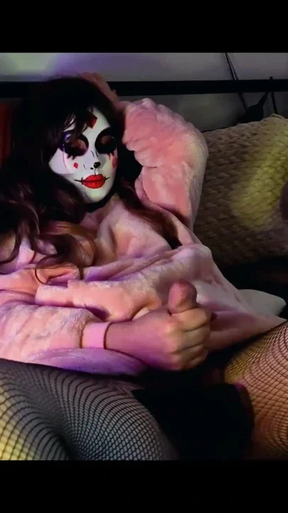 Transgender with big cock jerks off